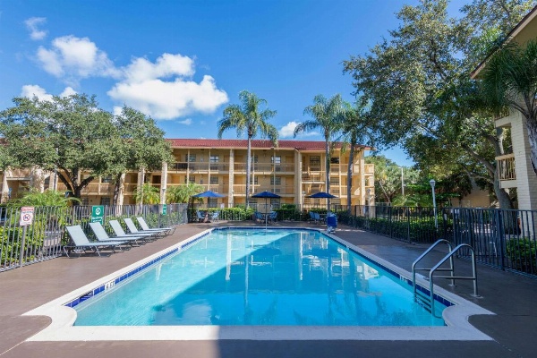 La Quinta East Deerfield Beach - Boca Raton Main image